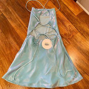 Gorgeous🤩 Prom Dress Princess Polly Celena dress size 6 Shimmery Blue Lined NWT